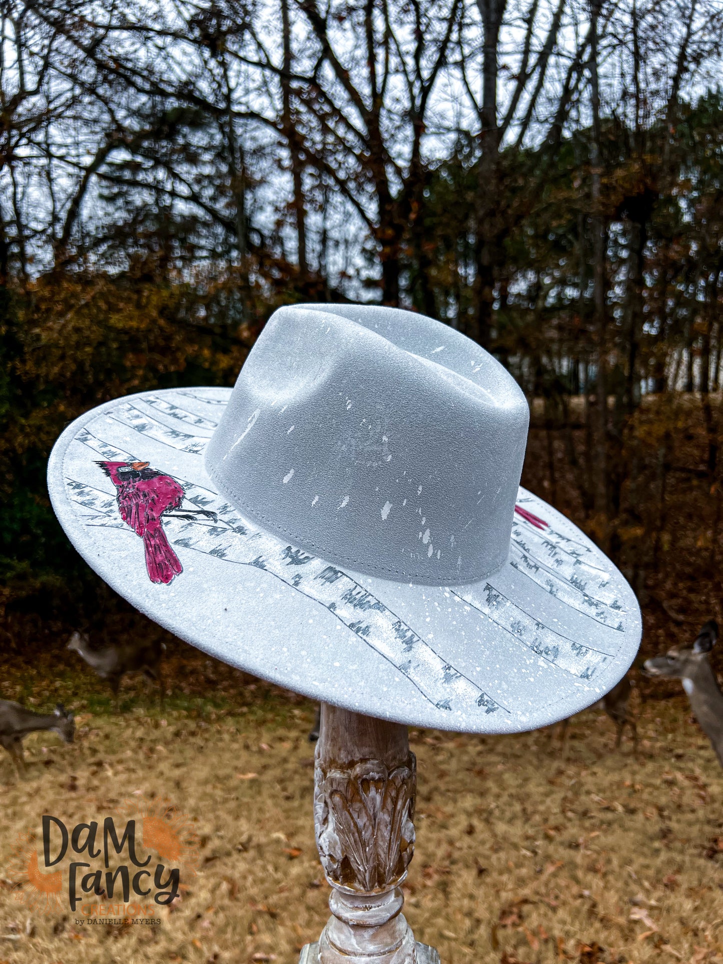 Snowy Cardinal Light Gray Wide. Rim