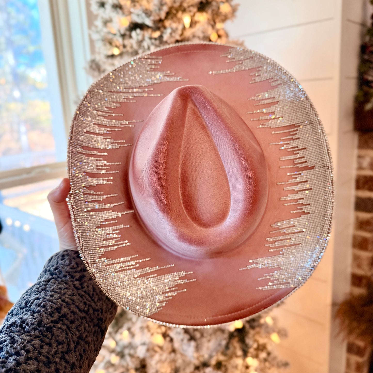 Top Rhinestone design tear drop cowgirl hat