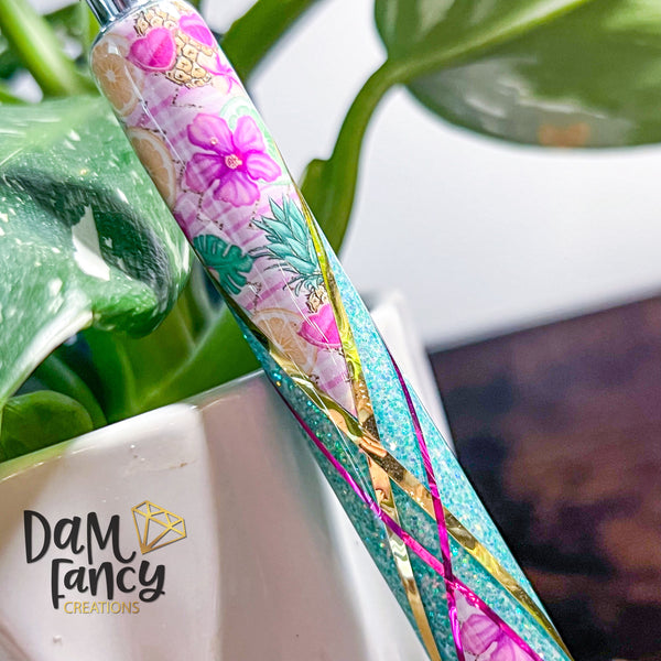 Weaved Pineapple party pen with mint glitter