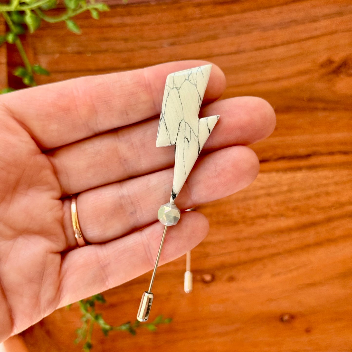 Wholesale  Howlite Style Hat Pins - 10pk