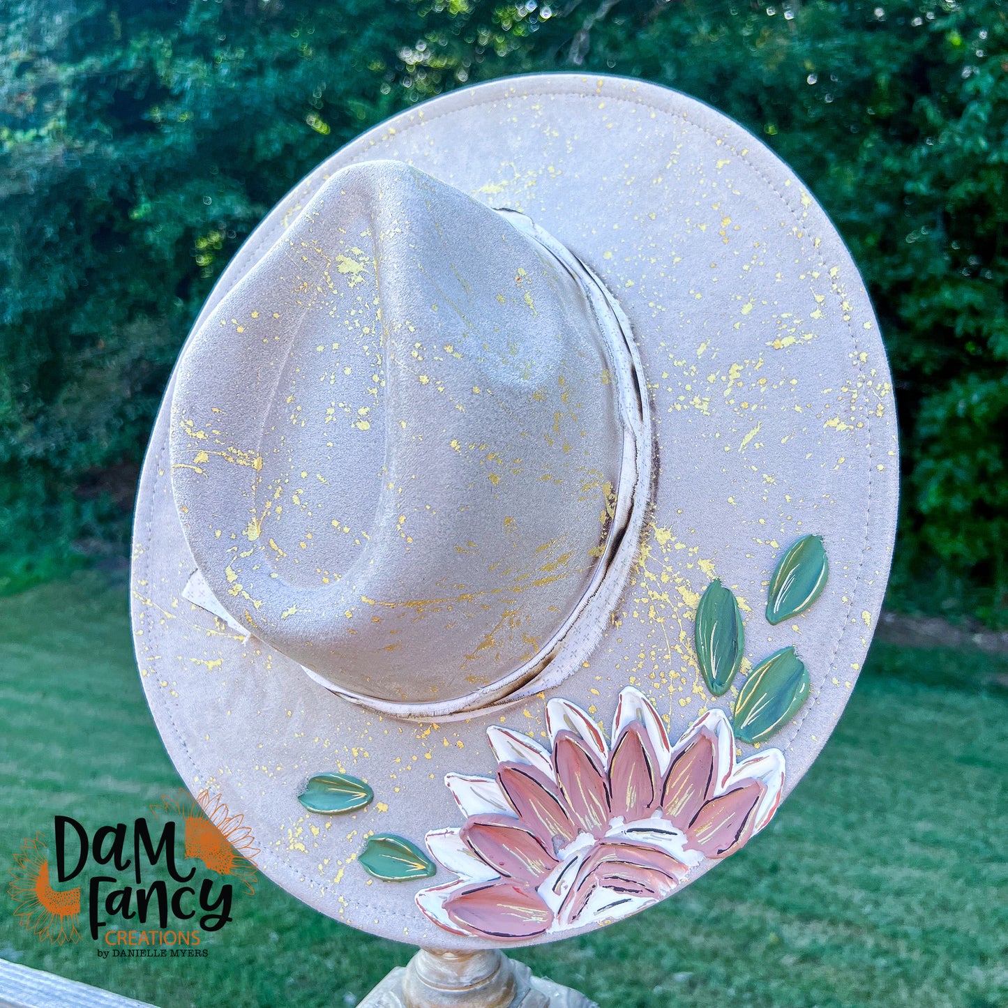 Tan Marble Floral Wide Brim