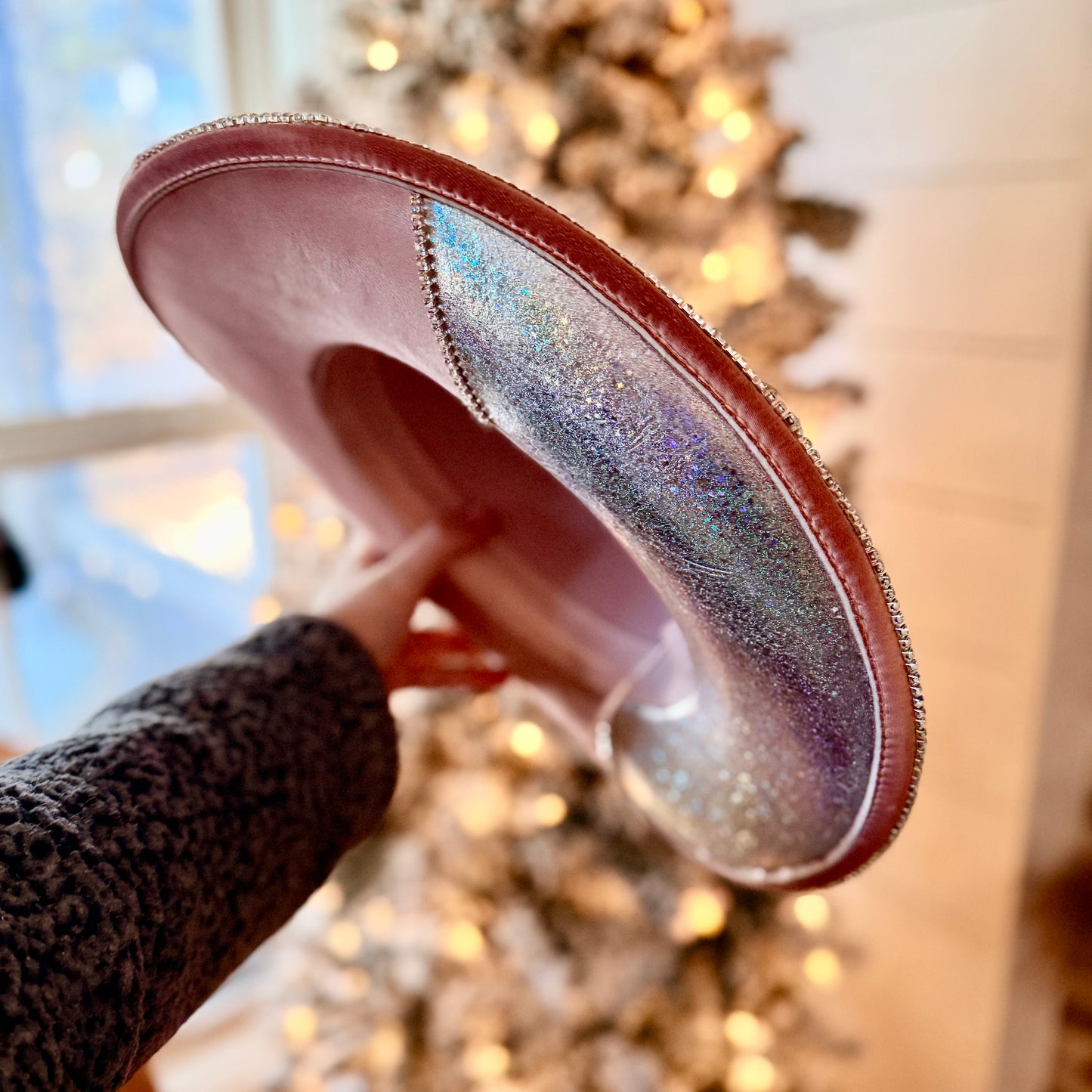 Top Rhinestone design tear drop cowgirl hat
