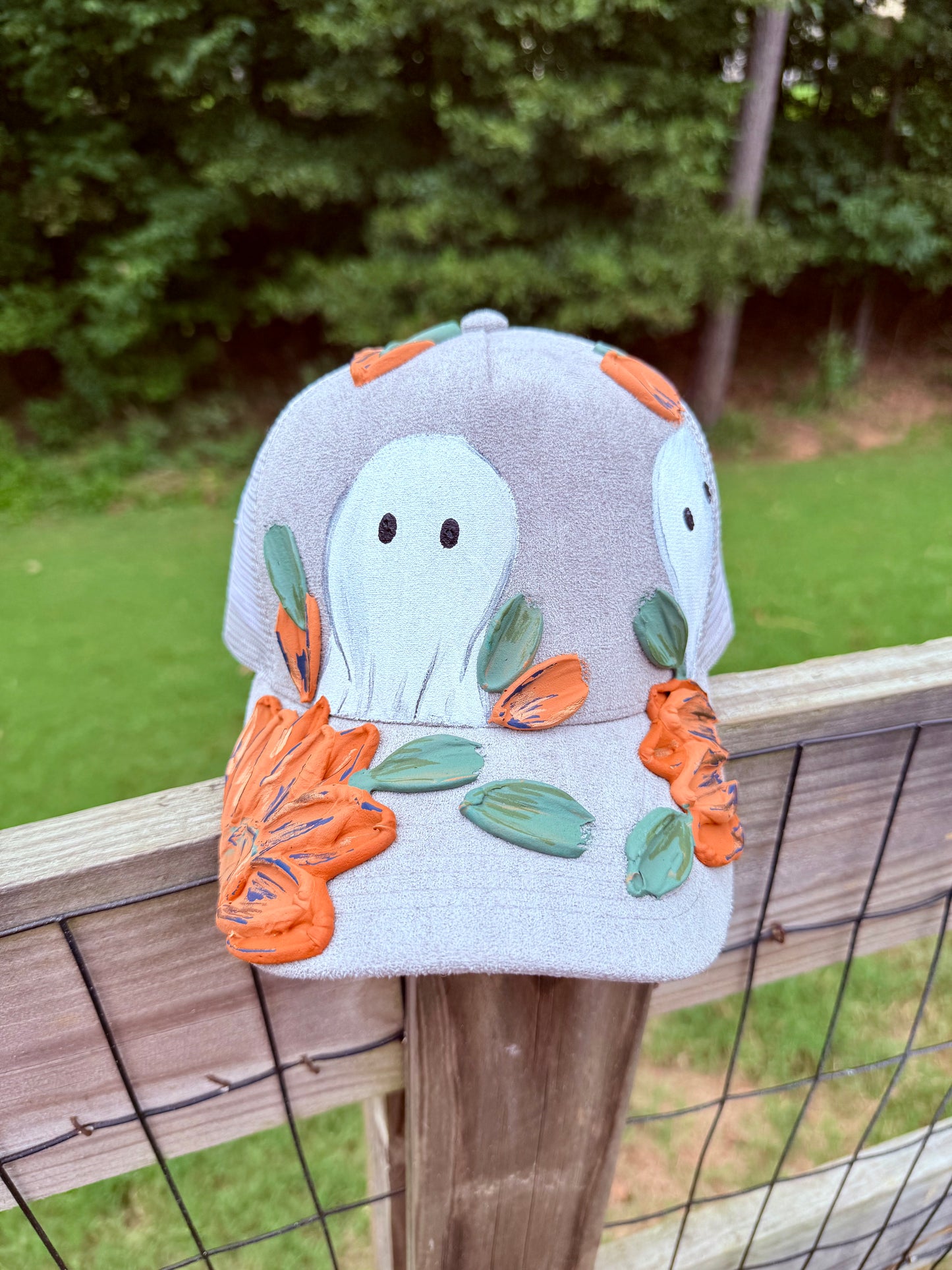 Gray 3D ghost trucker hat