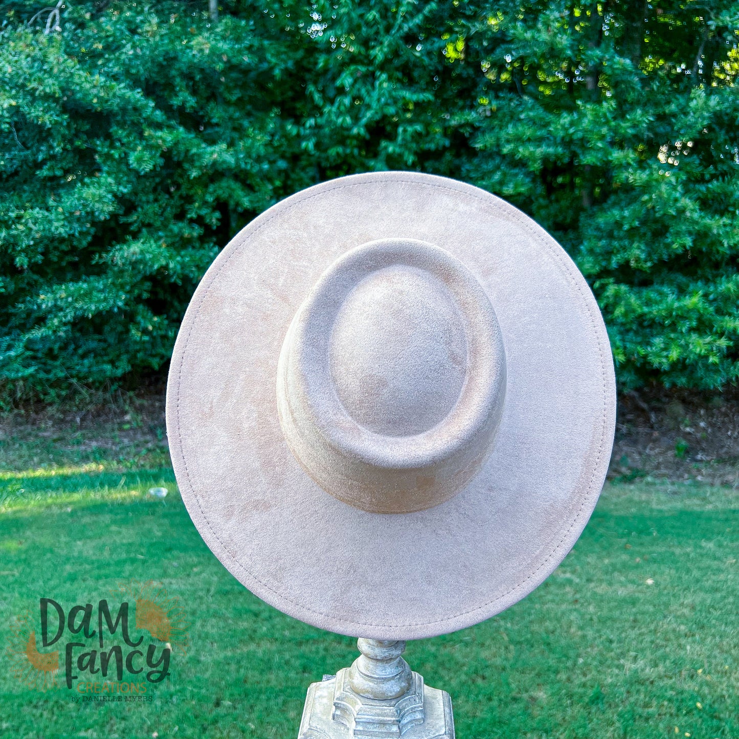 Tan Pork Pie Style Wide Brim