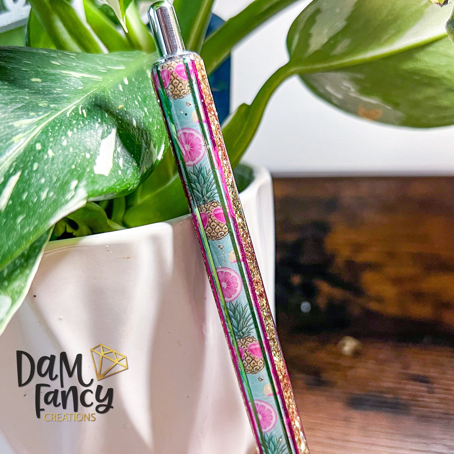 Striped Pineapple party pen with gold glitter