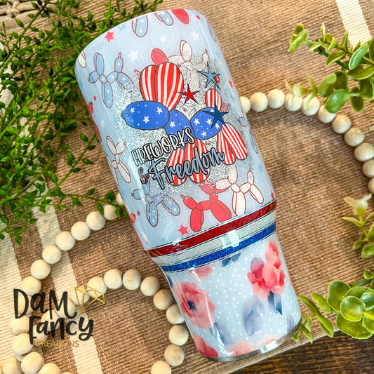 Patriotic Balloon dog 32oz Tumbler