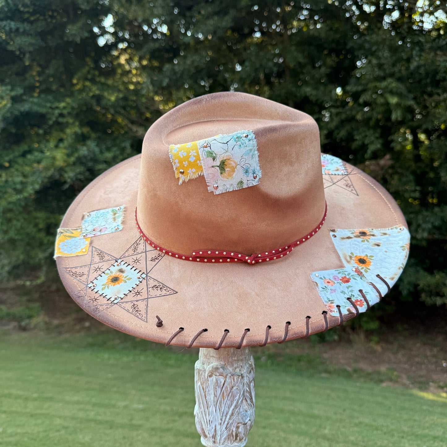 Hat Frosting September Craft Kit