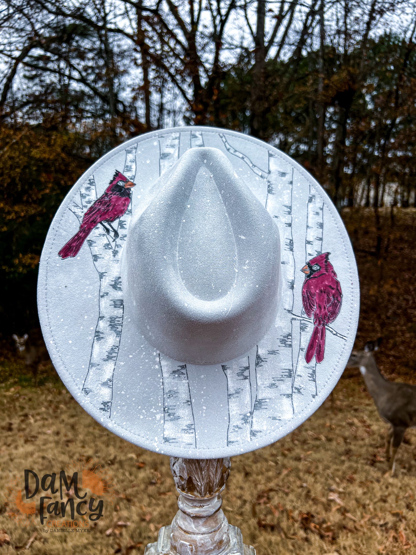 Snowy Cardinal Light Gray Wide. Rim