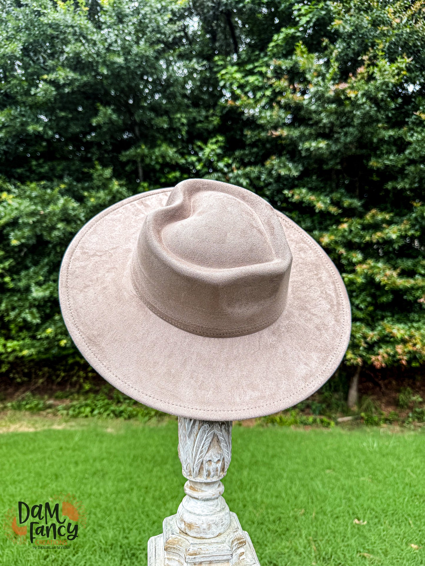 Mocha (Brown/Gray) Heart Wide Brim