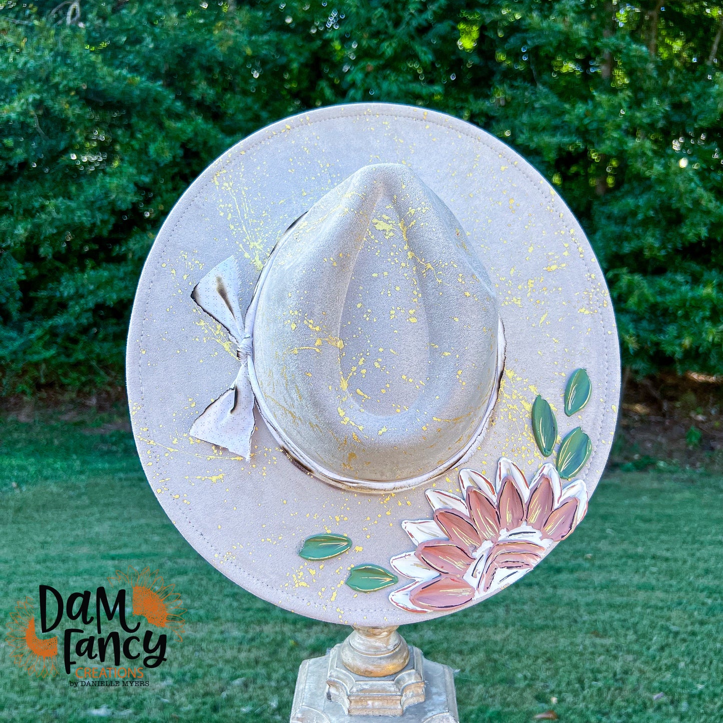 Tan Marble Floral Wide Brim