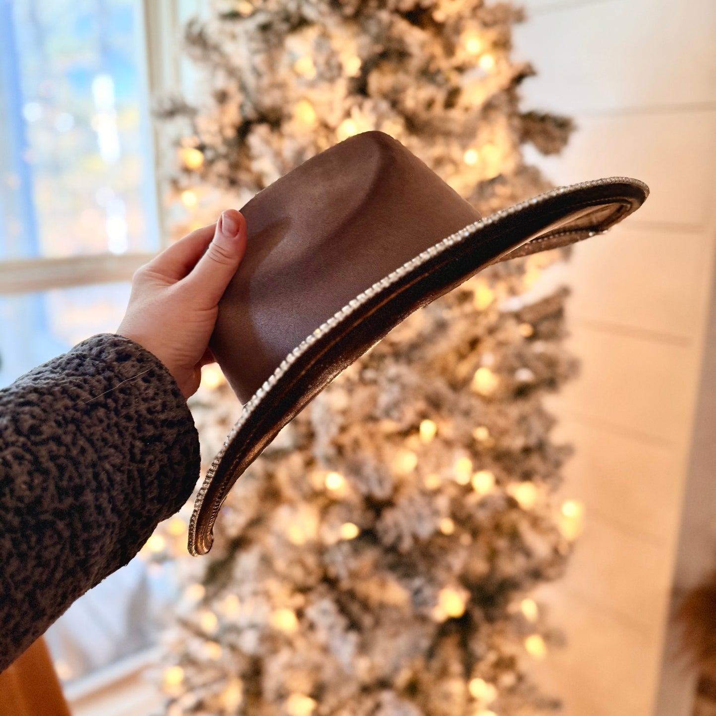 Rhinestone with leather foil cattleman cowgirl hat